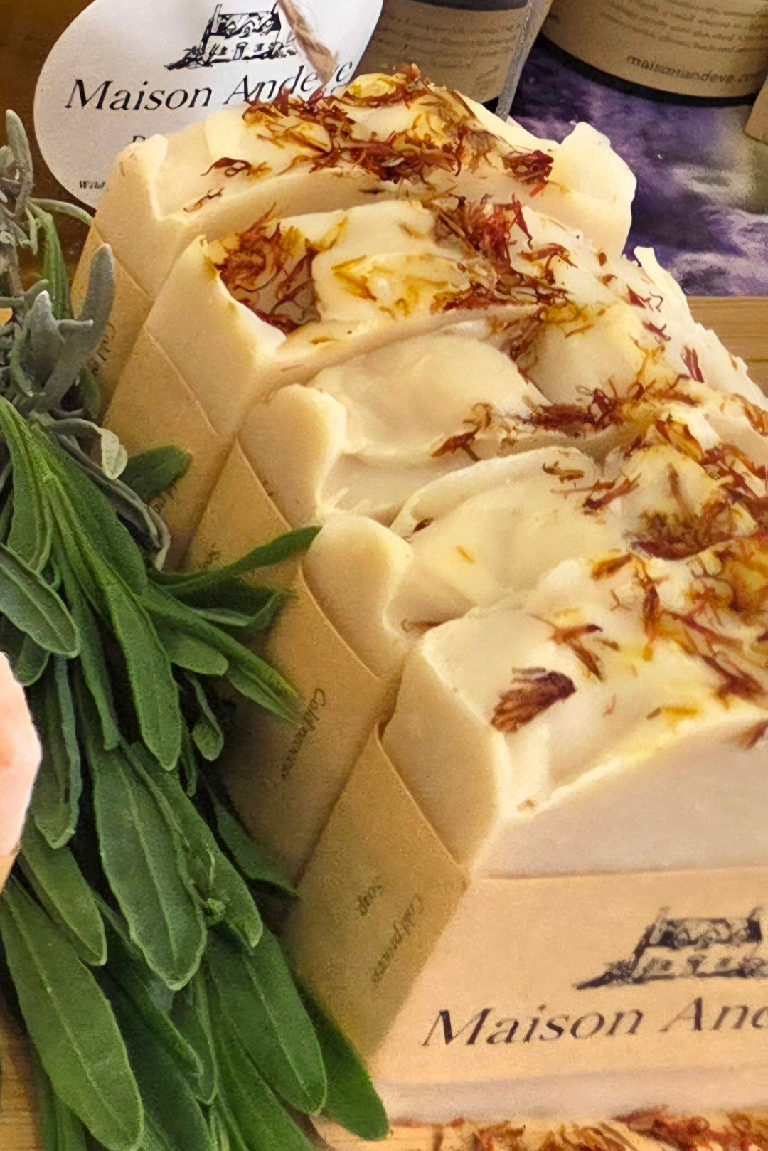 Honey & Saffron Gentle Soap Bar – Natural Handmade Soap for Sensitive Skin